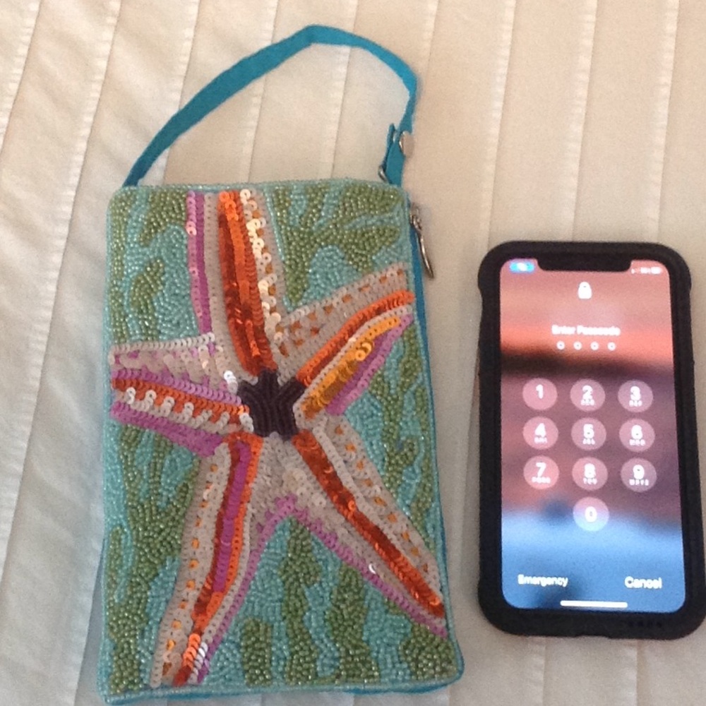 Bamboo Trading wristlet